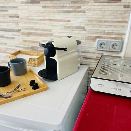 Alterhome Luminoso Estudio Con Piscina Y Maravillosas Vistas Torremolinos Exteriör bild