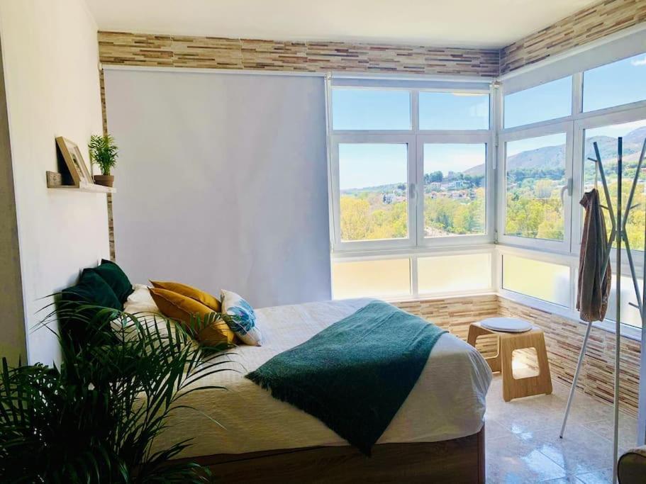 Alterhome Luminoso Estudio Con Piscina Y Maravillosas Vistas Torremolinos Exteriör bild