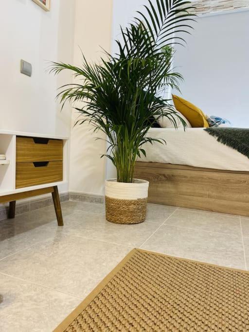 Alterhome Luminoso Estudio Con Piscina Y Maravillosas Vistas Torremolinos Exteriör bild